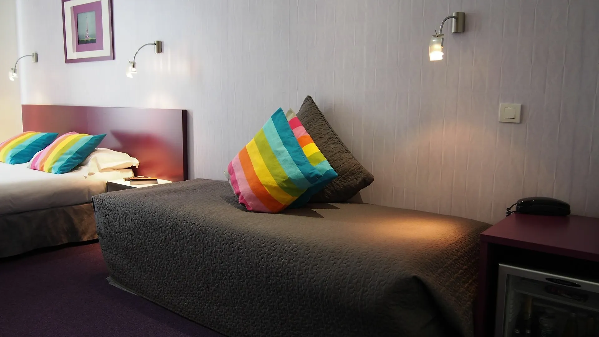 Porte De Versailles Hotel París 3*,